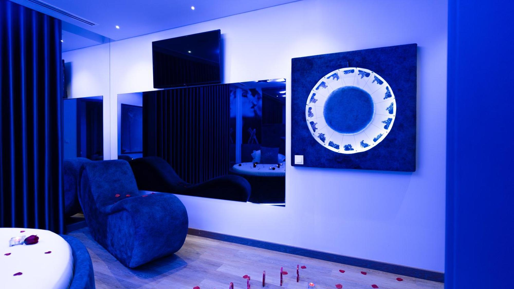 Emocoes Hotel *