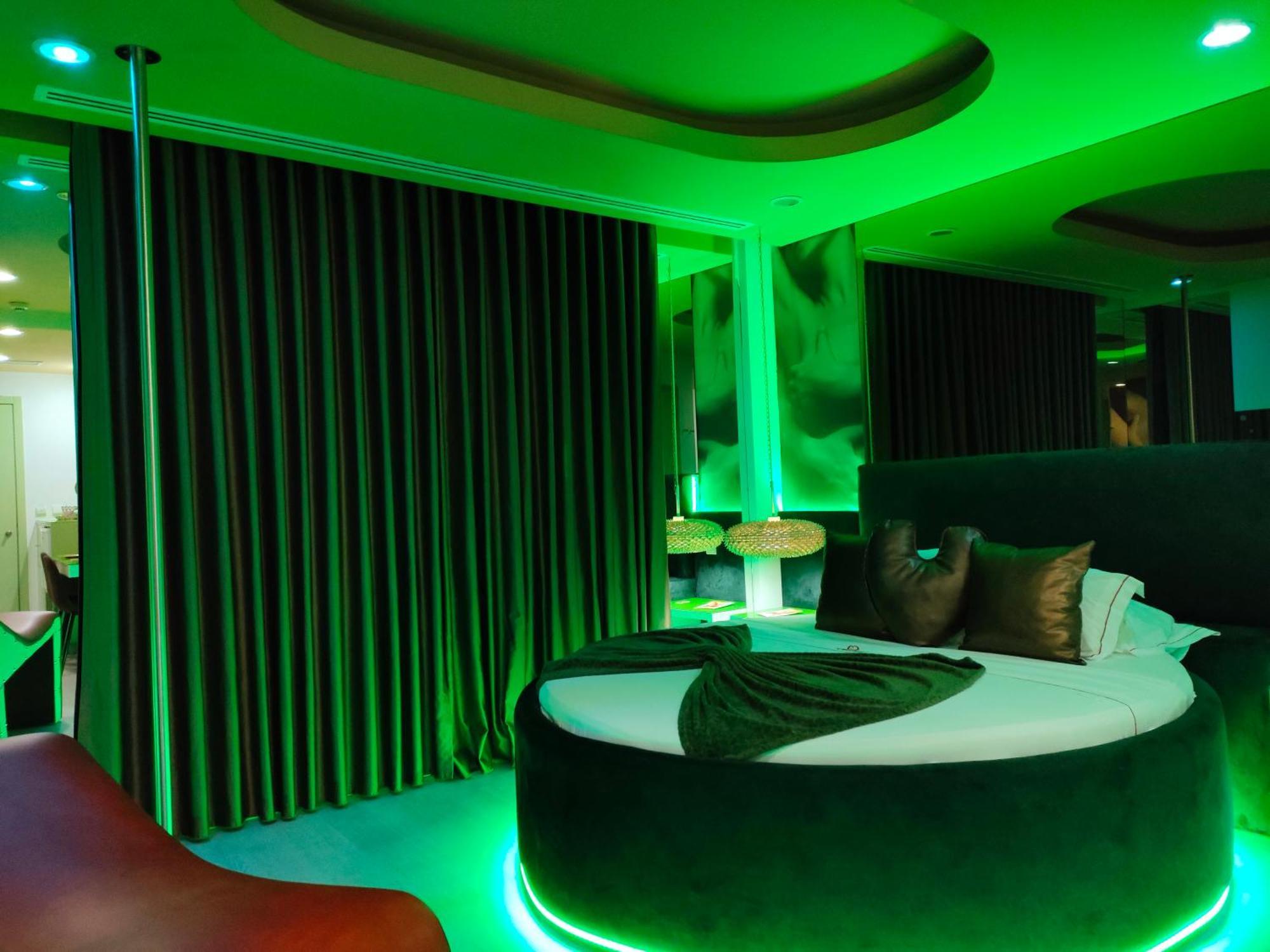 Hotel Emocoes